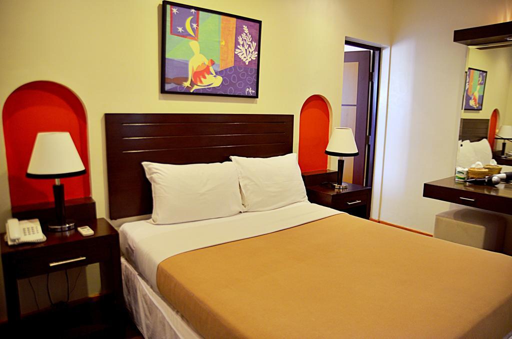 Thunderbird Resorts - Poro Point San Fernando City  Екстер'єр фото