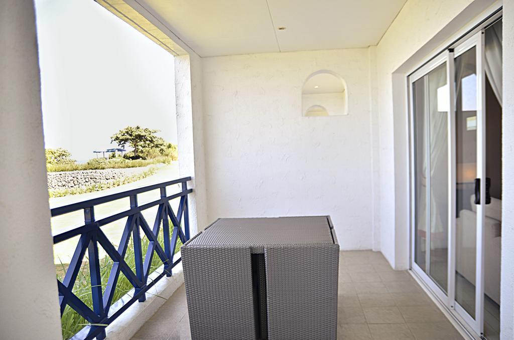 Thunderbird Resorts - Poro Point San Fernando City  Екстер'єр фото